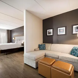 Comfort Northlake Hotel